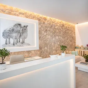 Hotel Matogianni **