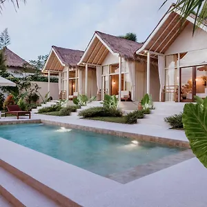 https://the-hut-hut.hotelsseminyak.net
